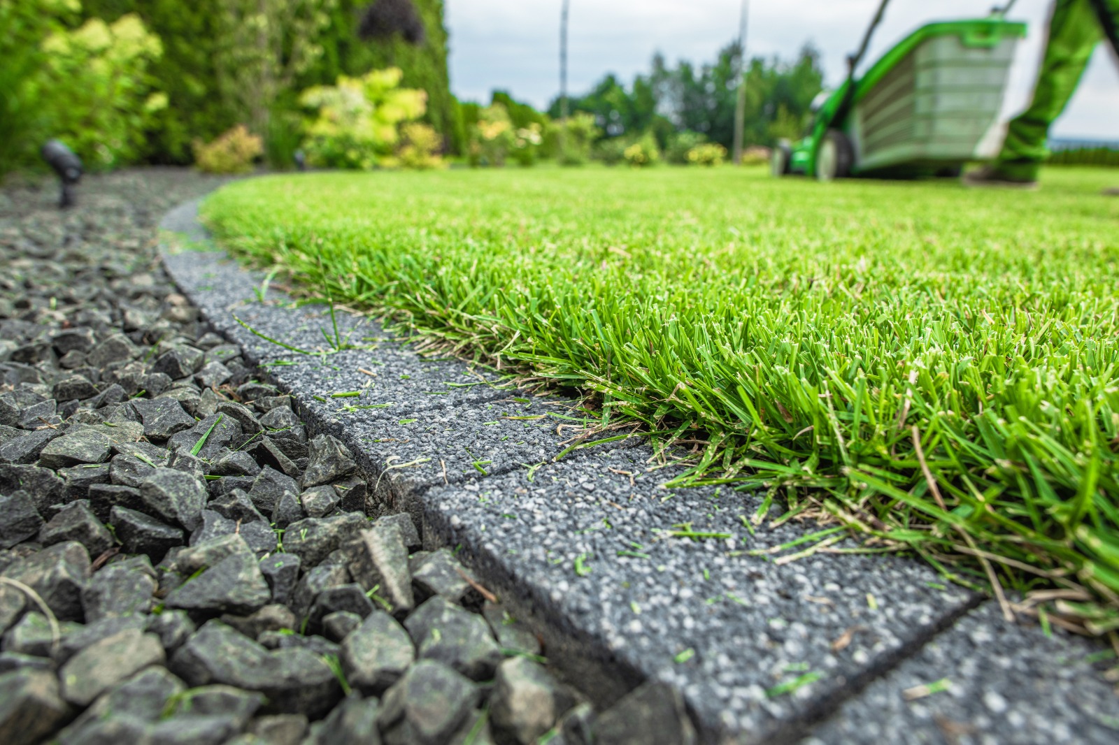 Artificial Grass – Building Greatness Inc